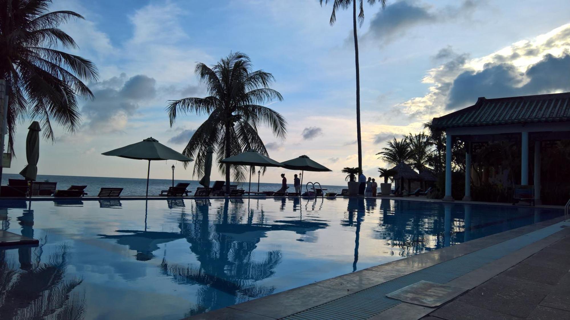 Dynasty Mui Ne Beach Resort Phan Thiết Extérieur photo