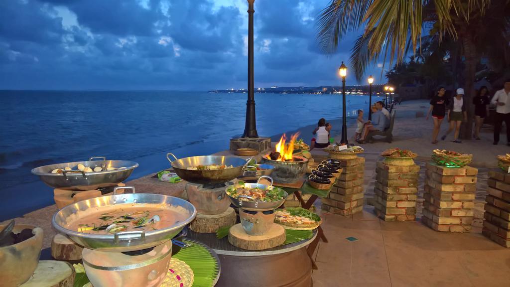 Dynasty Mui Ne Beach Resort Phan Thiết Extérieur photo