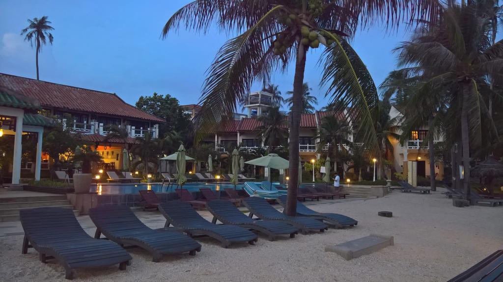 Dynasty Mui Ne Beach Resort Phan Thiết Extérieur photo