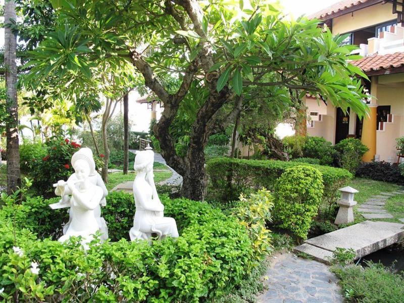 Dynasty Mui Ne Beach Resort Phan Thiết Extérieur photo